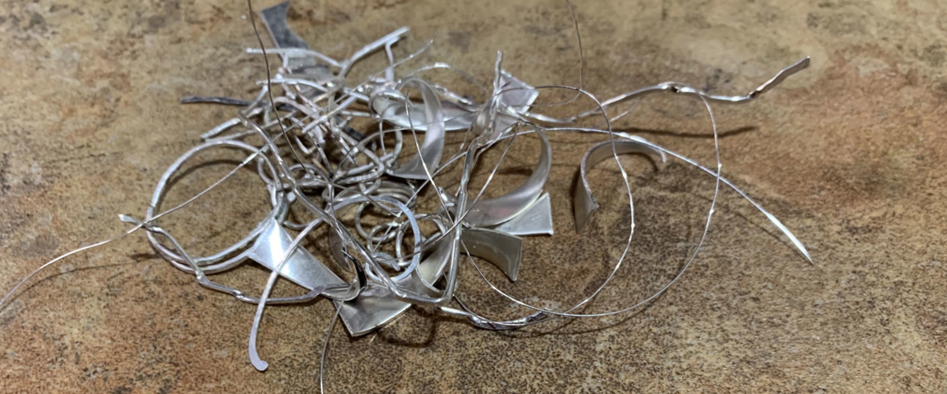 The Pros and Cons of Jewelry Recycling