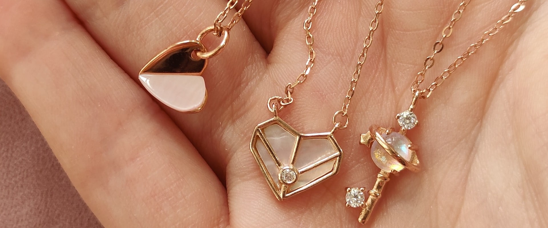 The Benefits and Process of Jewelry Recycling